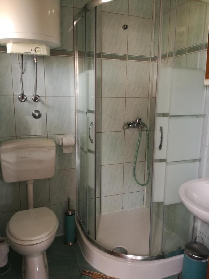 Apartman Jasmina พูลา ภายนอก รูปภาพ